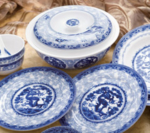 46头釉中彩中国龙骨质瓷中餐具